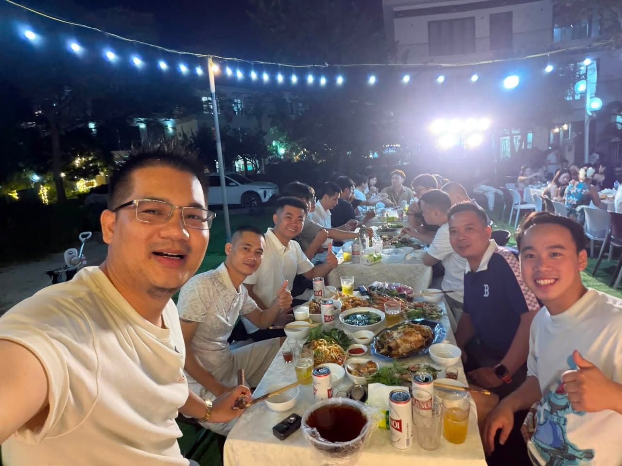 Đội ngũ sự kiện